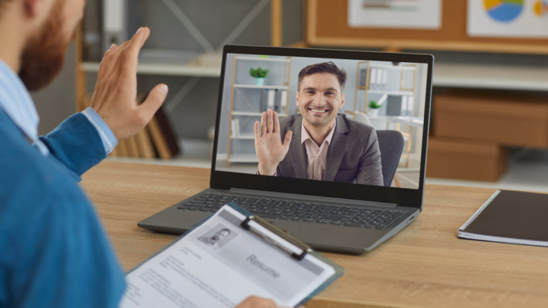tips sukses interview kerja online